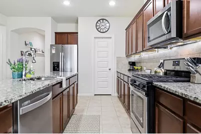 158 Fern Drive, Buda, TX 78610 - Photo 6