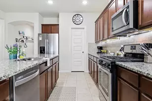 158 Fern Dr, Buda, TX 78610 - Photo 6