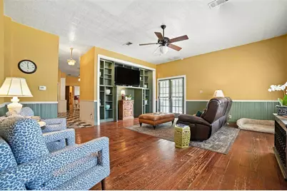 504 S Main Street, Lockhart, TX 78644 - Photo 24