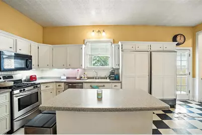 504 S Main Street, Lockhart, TX 78644 - Photo 16