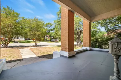 504 S Main Street, Lockhart, TX 78644 - Photo 36
