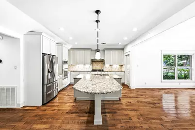 3804 Avenue G, Austin, TX 78751 - Photo 10