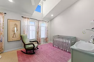 305 E 31st St, Austin, TX 78705 - Photo 6