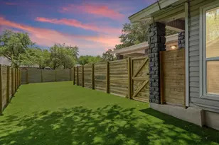 826 King Albert St, Austin, TX 78745 - Photo 24