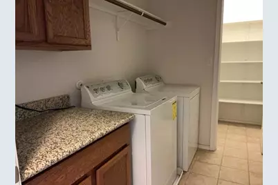 2105 Town Centre Drive #28, Round Rock, TX 78664 - Photo 16