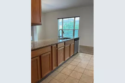 2105 Town Centre Drive #28, Round Rock, TX 78664 - Photo 12