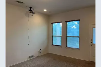 2105 Town Centre Drive #28, Round Rock, TX 78664 - Photo 4