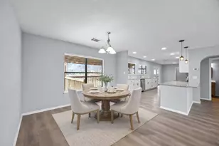 2928 Donnell Dr, Round Rock, TX 78664 - Photo 4