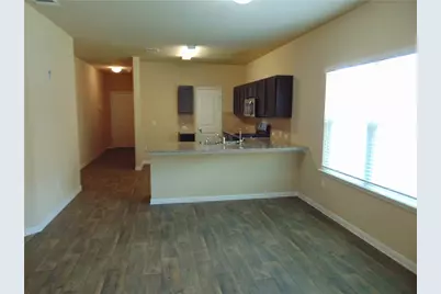 305 Cibolo Creek Drive, Kyle, TX 78640 - Photo 8