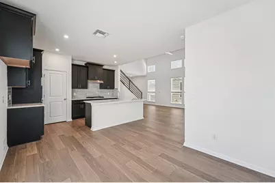 500 Young Street, Buda, TX 78610 - Photo 10