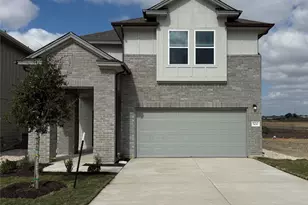 500 Young St, Buda, TX 78610 - Photo 2