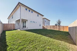 500 Young St, Buda, TX 78610 - Photo 34