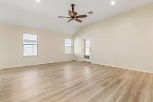 537 Bluehaw Dr, Georgetown, TX 78628 - Photo 14