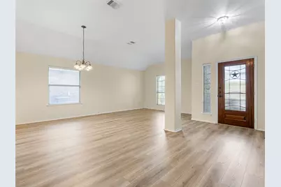 537 Bluehaw Drive, Georgetown, TX 78628 - Photo 4