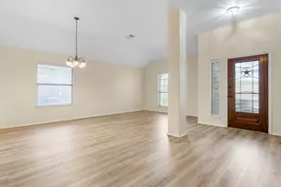 537 Bluehaw Dr, Georgetown, TX 78628 - Photo 4