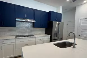 109 Monterey Oak Trl, Georgetown, TX 78628 - Photo 10