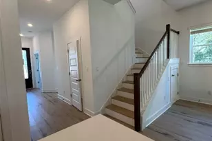 109 Monterey Oak Trl, Georgetown, TX 78628 - Photo 6