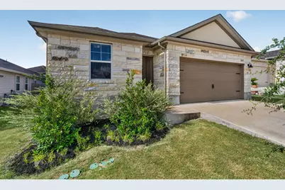 228 El Capitan Loop, Dripping Springs, TX 78620 - Photo 2