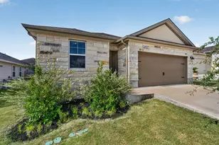 228 El Capitan Loop, Dripping Springs, TX 78620 - Photo 2