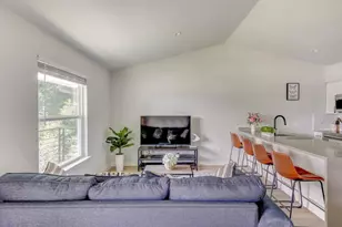 1205 Hollow Creek Dr, Austin, TX 78704 - Photo 4