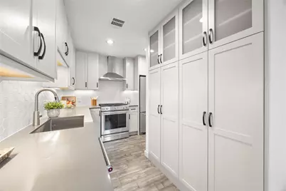 9710 Curlew Drive, Austin, TX 78748 - Photo 10