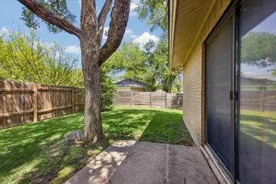 601 Meadowbrook Drive, Georgetown, TX 78628 - Photo 18