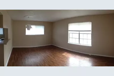 404 E 30 Street #404-100, Austin, TX 78705 - Photo 2