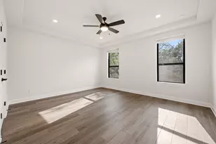 416 Green Leaf, Horseshoe Bay, TX 78657 - Photo 16