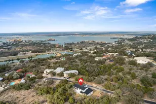 416 Green Leaf, Horseshoe Bay, TX 78657 - Photo 2