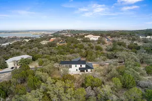 416 Green Leaf, Horseshoe Bay, TX 78657 - Photo 36