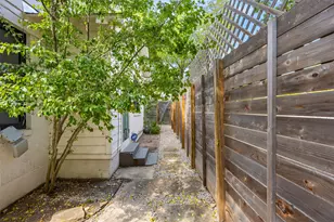 712 Harris Ave, Austin, TX 78705 - Photo 22