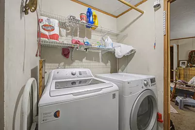 105 S Austin Drive, Paige, TX 78659 - Photo 16