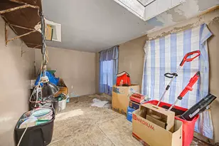 105 S Austin Dr, Paige, TX 78659 - Photo 18