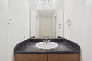 711 W 32nd St, Austin, TX 78705 - Photo 22