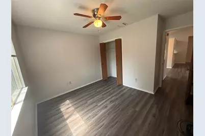 416 Greenlawn Boulevard, Round Rock, TX 78664 - Photo 6