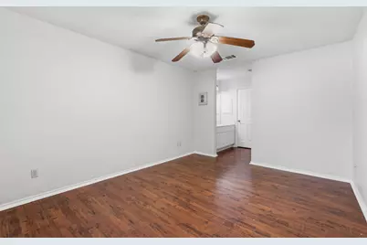 17509 Village Drive, Dripping Springs, TX 78620 - Photo 18