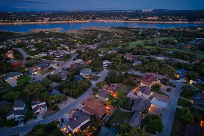 300 Venture Boulevard S, Point Venture, TX 78645 - Photo 26