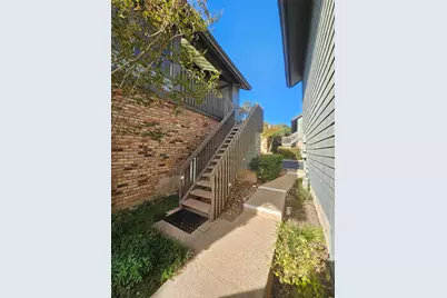 7122 Wood Hollow Drive #22, Austin, TX 78731 - Photo 4