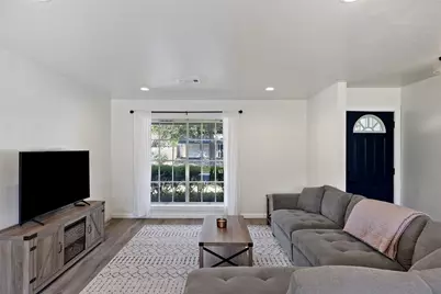 1801 Belford Drive, Austin, TX 78757 - Photo 2