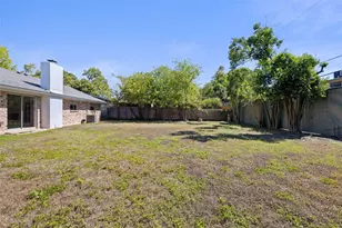 1801 Belford Dr, Austin, TX 78757 - Photo 28