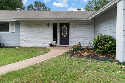 508 San Jacinto Drive, Rockdale, TX 76567 - Photo 4