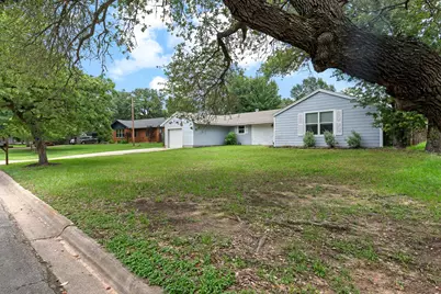 508 San Jacinto Drive, Rockdale, TX 76567 - Photo 4