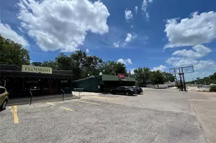919 E 51st St, Austin, TX 78751 - Photo 32