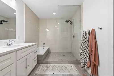 919 E 51st Street #A, Austin, TX 78751 - Photo 16