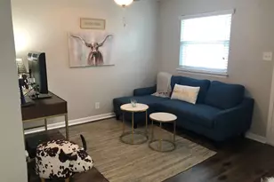 2401 Manor Rd, Austin, TX 78722 - Photo 2