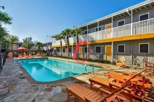 2401 Manor Rd, Austin, TX 78722 - Photo 1