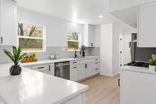 514 Ramble Ln, Austin, TX 78745 - Photo 12