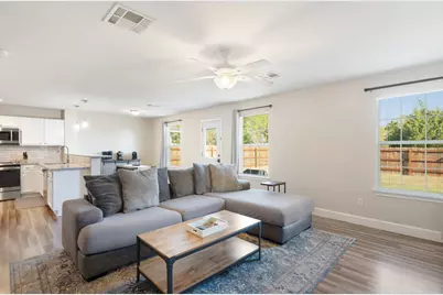 13016 Wedding, Manor, TX 78653 - Photo 4