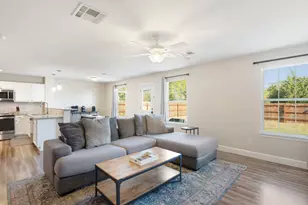 13016 Wedding, Manor, TX 78653 - Photo 4