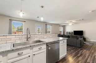 13016 Wedding, Manor, TX 78653 - Photo 16